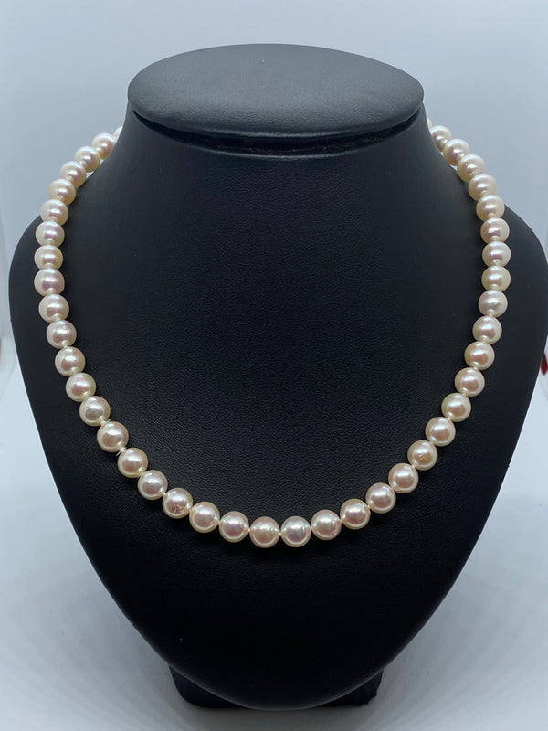 Long cultured pearl rope necklet