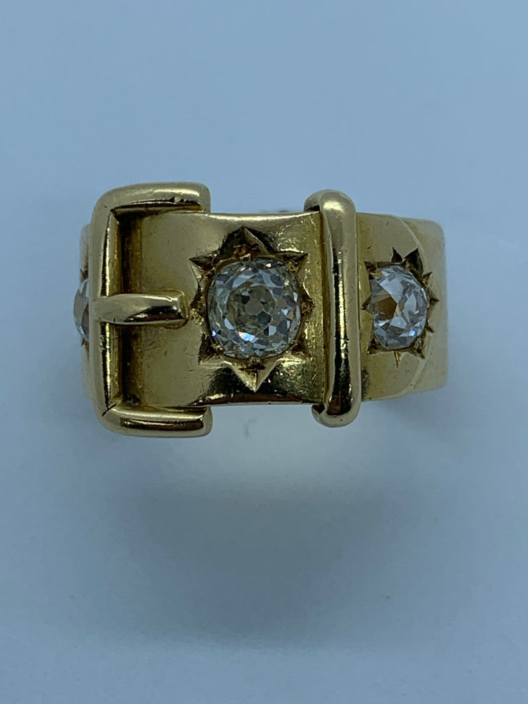 18ct Diamond set buckle ring