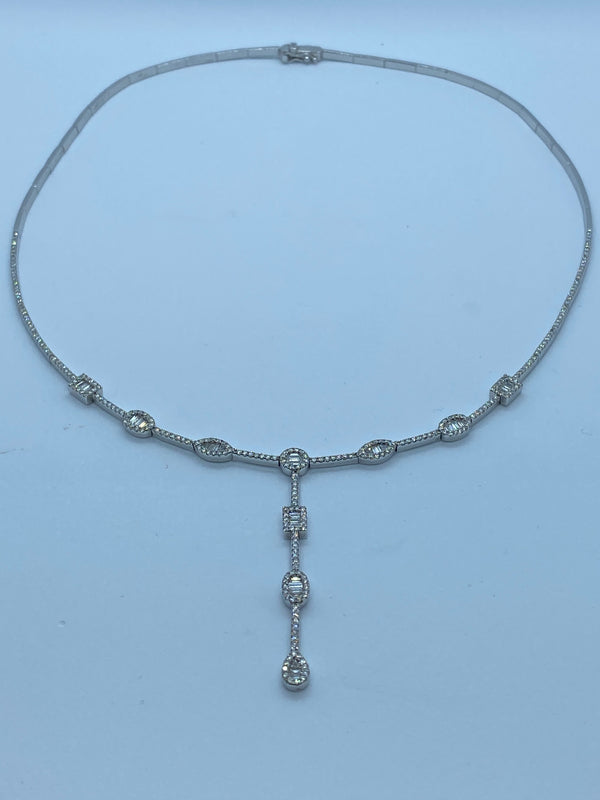 18ct white gold diamond collar